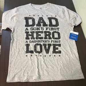 NWT Fathers Day T-Shirt size small